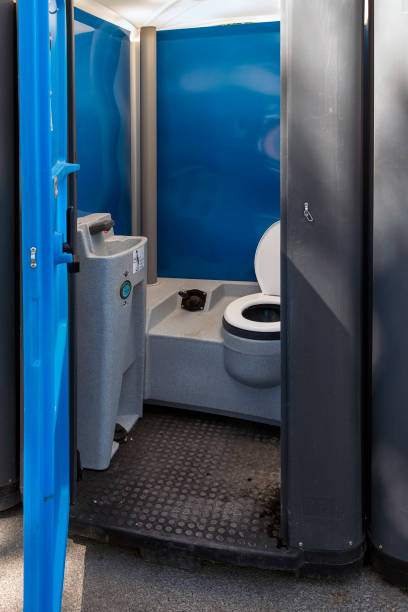 Best Construction site porta potty rental  in Alburtis, PA