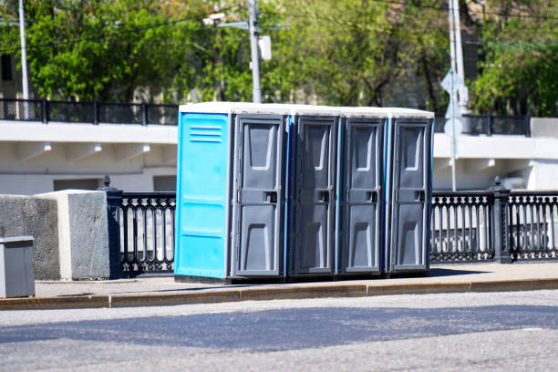 Porta potty delivery and setup in Alburtis, PA